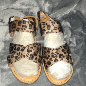 American Eagle sandals